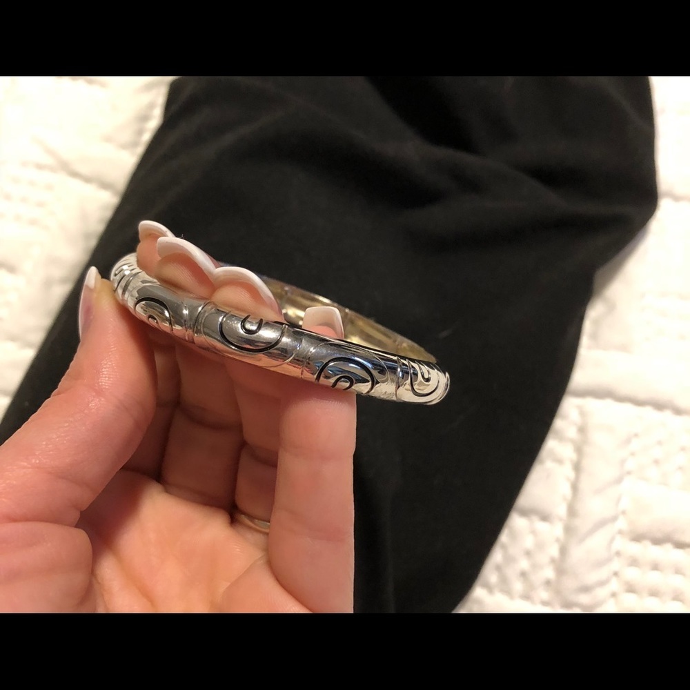 Lia Sophia Bracelet - Picture 1 of 2